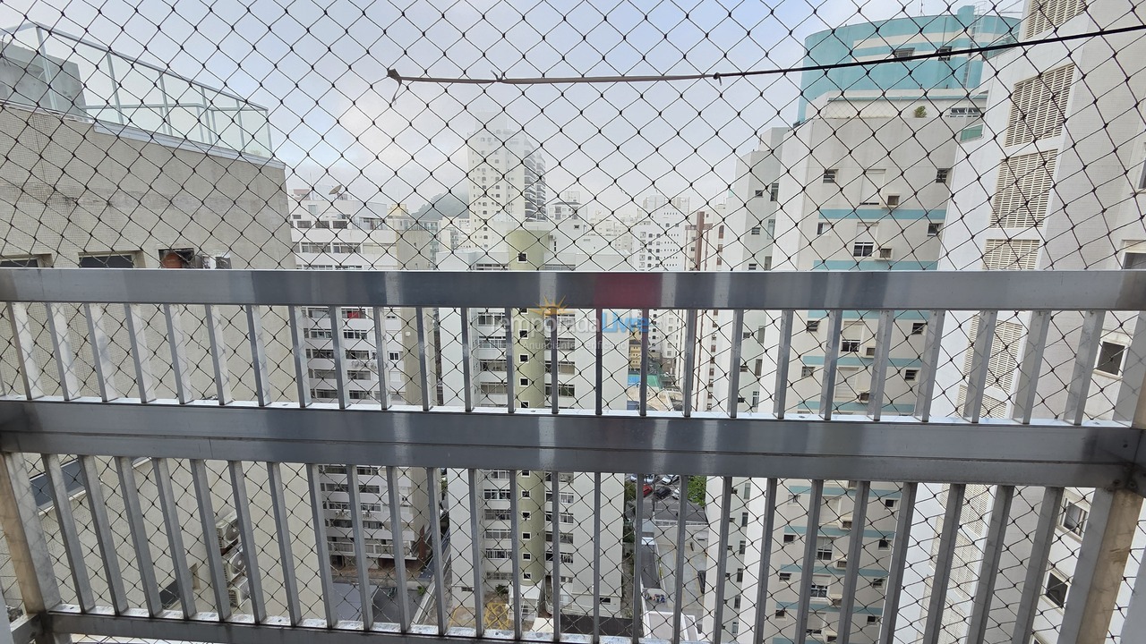 Apartamento para aluguel de temporada em Guarujá (Pitangueiras)