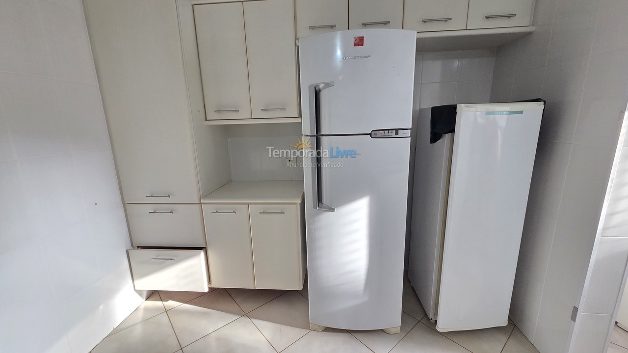 Apartment for vacation rental in Guarujá (Pitangueiras)