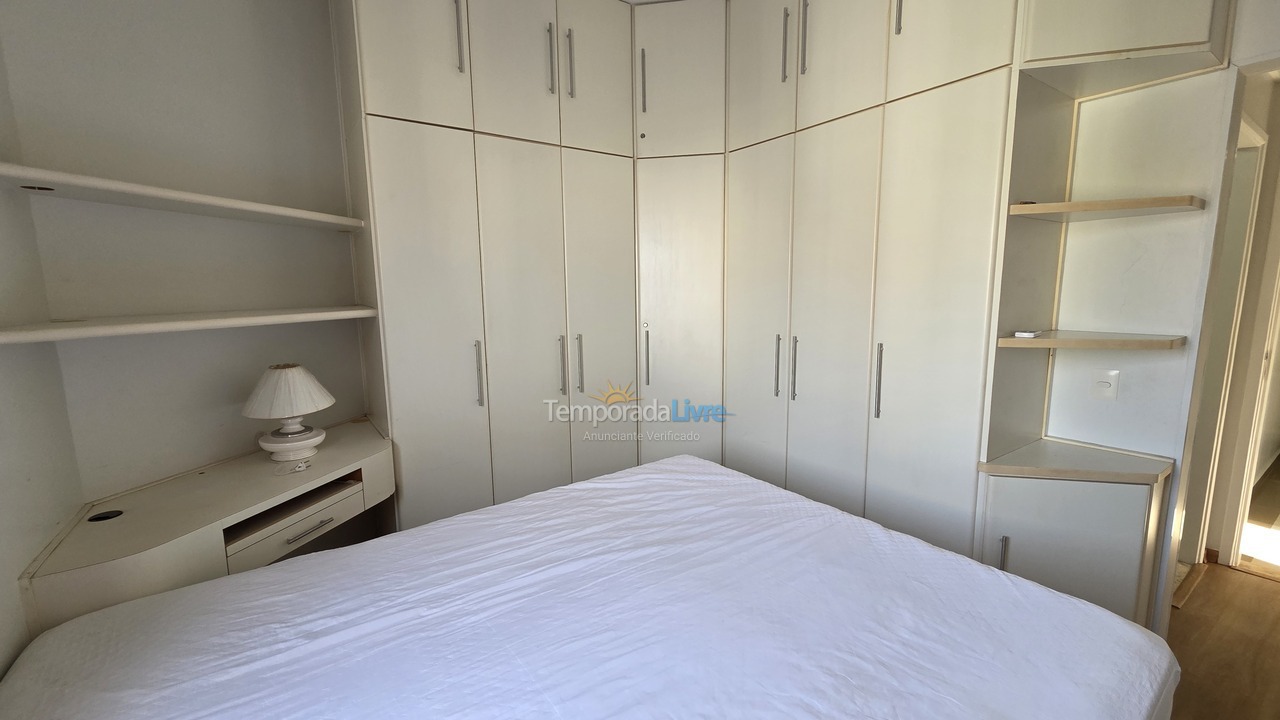 Apartment for vacation rental in Guarujá (Pitangueiras)