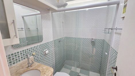 3-Suite Apartment with Air Conditioning and 2 Parking Spaces – Pitangueiras