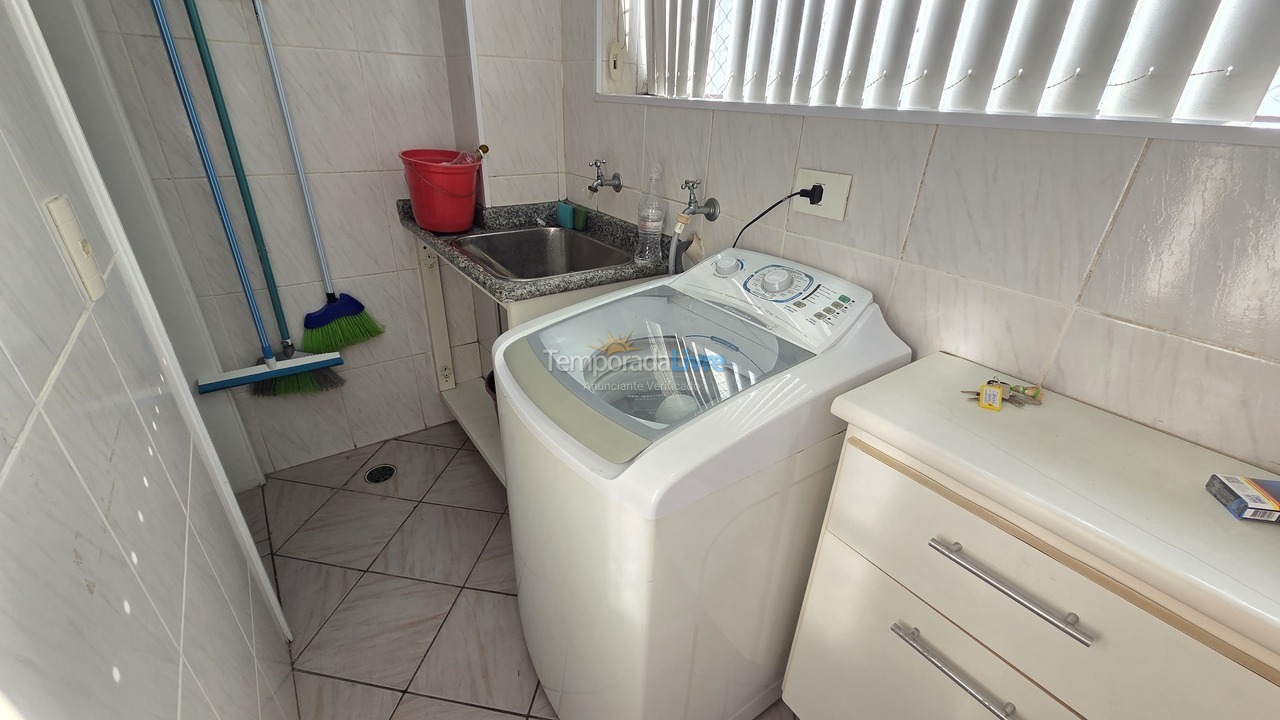 Apartment for vacation rental in Guarujá (Pitangueiras)