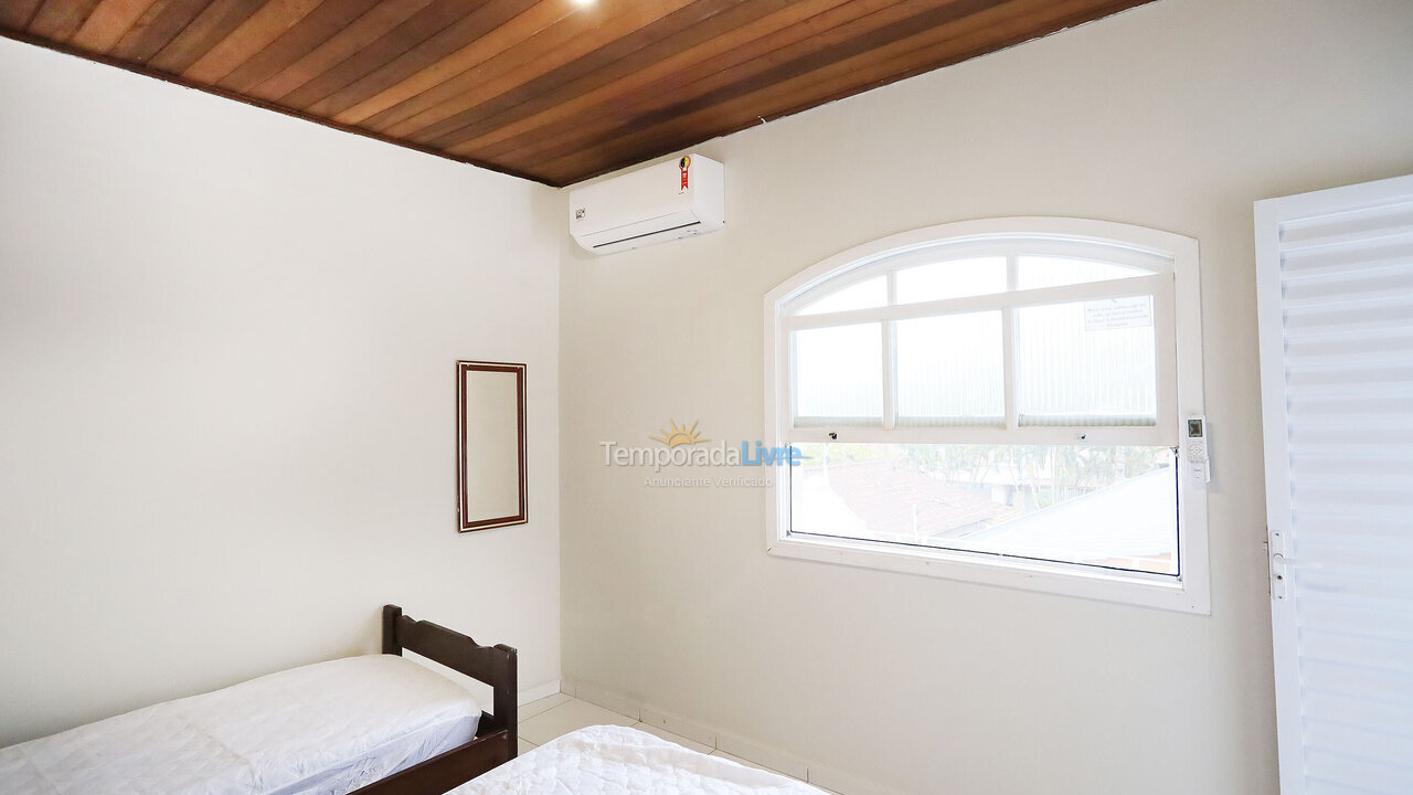 House for vacation rental in Ubatuba (Enseada)