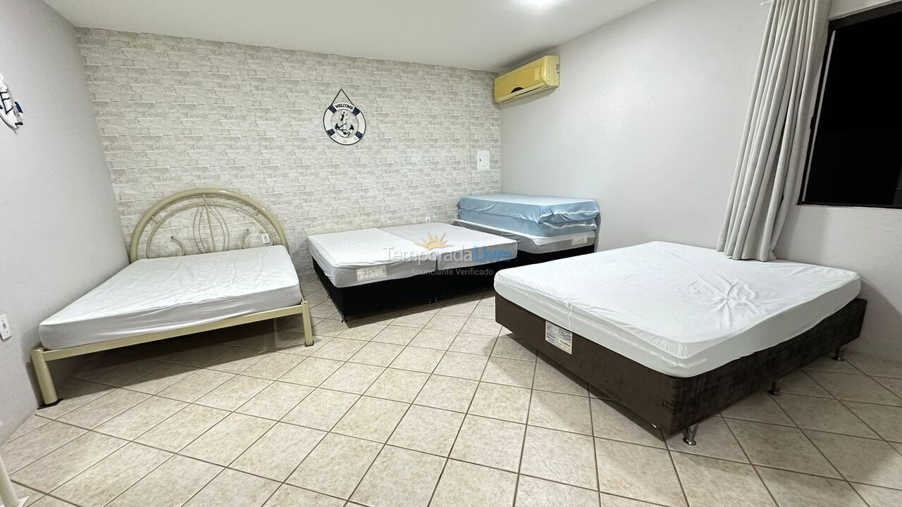 Casa para alquiler de vacaciones em Bombinhas (Morrinhos)