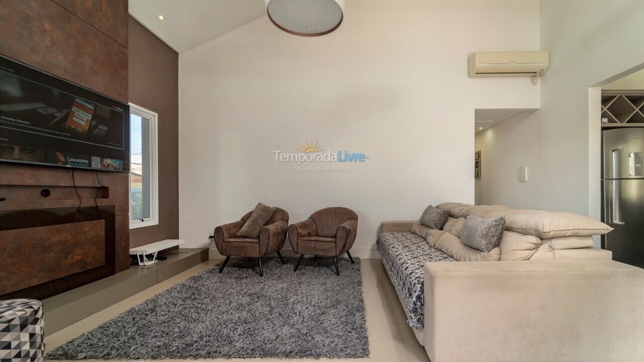 Casa para alquiler de vacaciones em Bombinhas (Praia de Bombinhas)