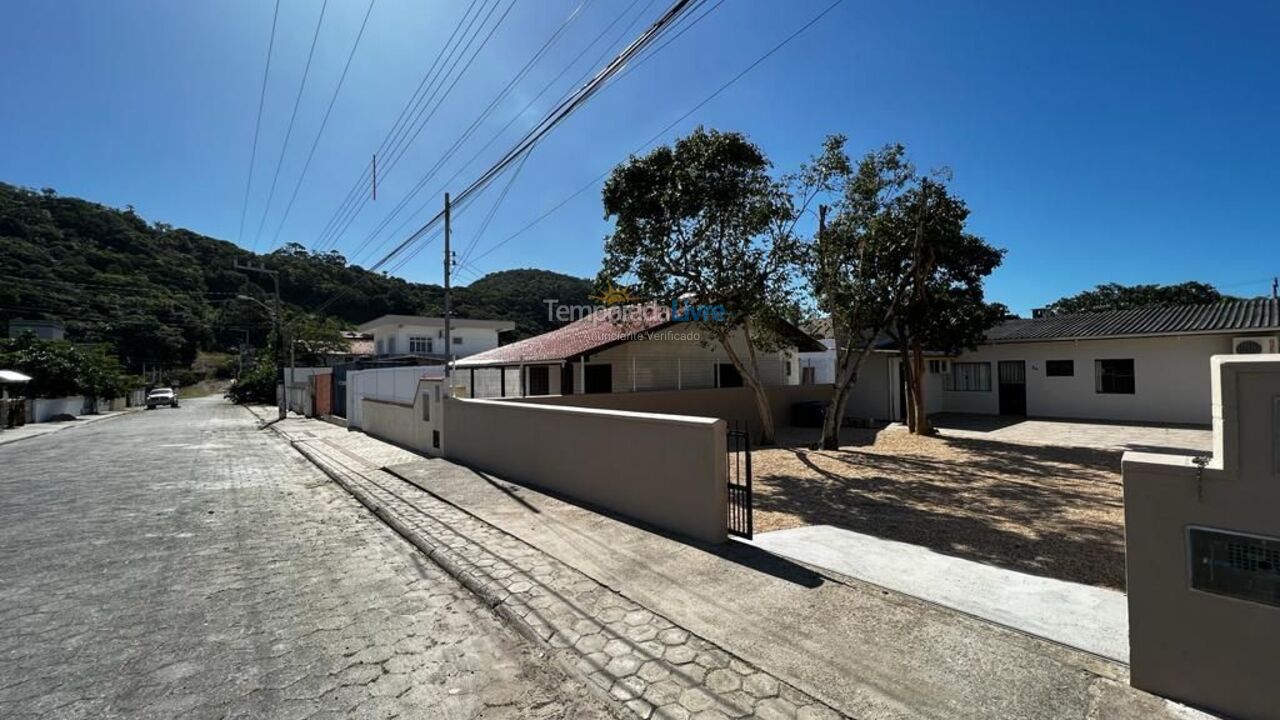 Casa para alquiler de vacaciones em Bombinhas (Morrinhos)