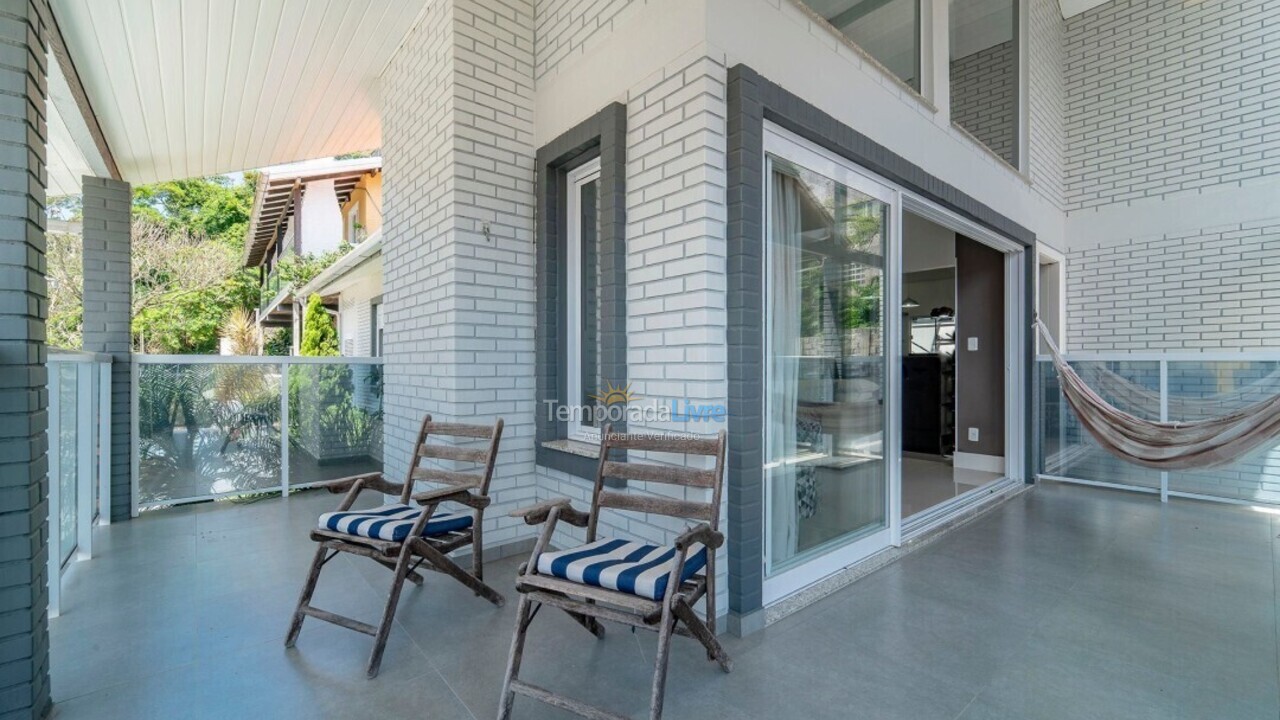 Casa para alquiler de vacaciones em Bombinhas (Praia de Bombinhas)