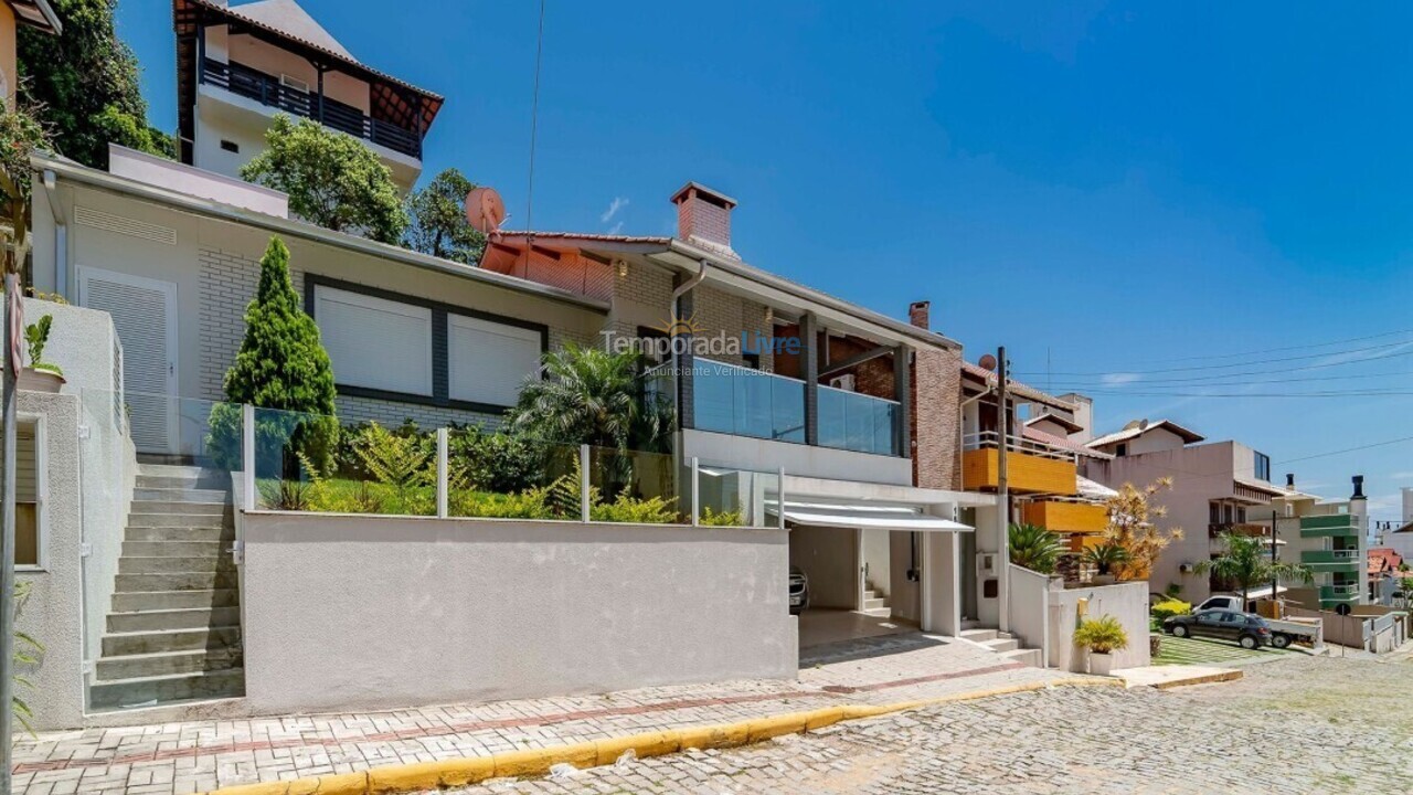 Casa para alquiler de vacaciones em Bombinhas (Praia de Bombinhas)