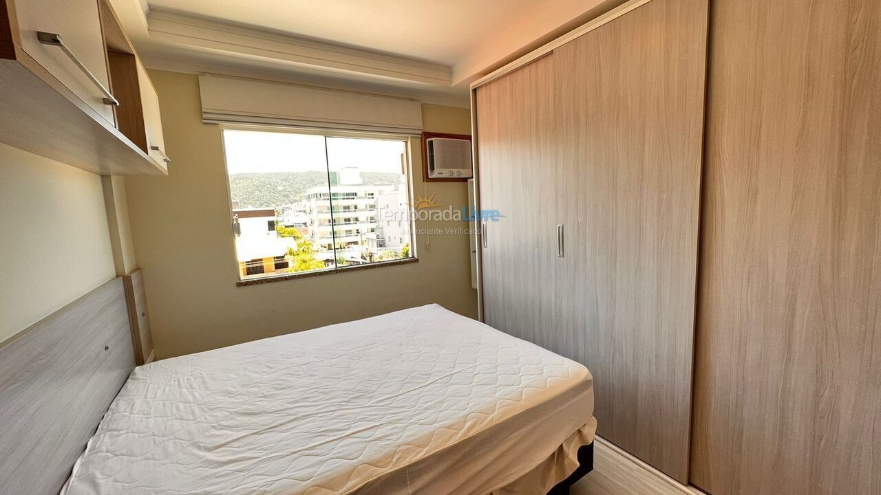 Apartment for vacation rental in Bombinhas (Praia de Bombas)