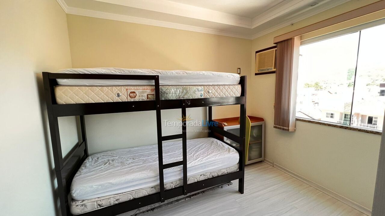 Apartment for vacation rental in Bombinhas (Praia de Bombas)