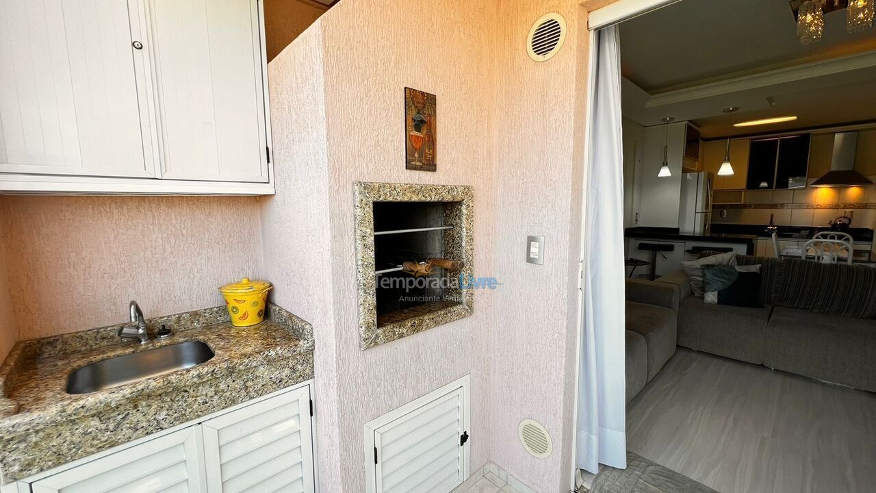 Apartment for vacation rental in Bombinhas (Praia de Bombas)