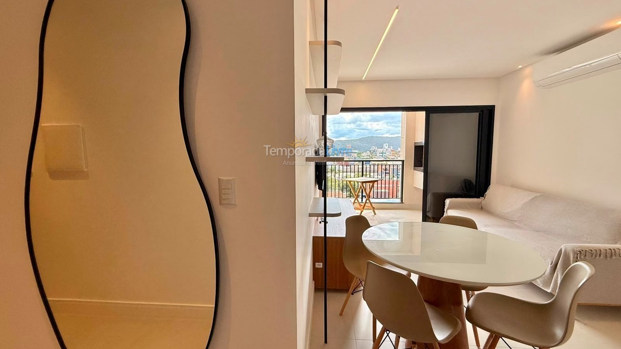 Apartamento para aluguel de temporada em Bombinhas (Canto Grande)