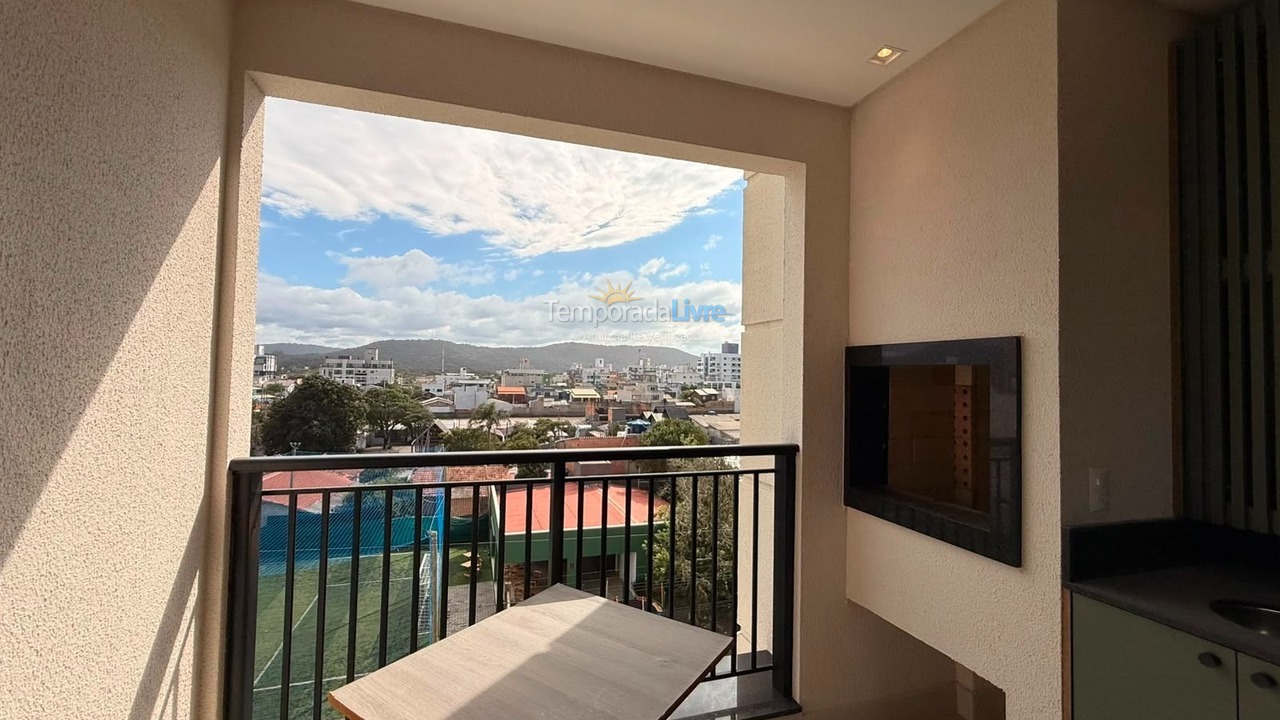 Apartamento para aluguel de temporada em Bombinhas (Canto Grande)