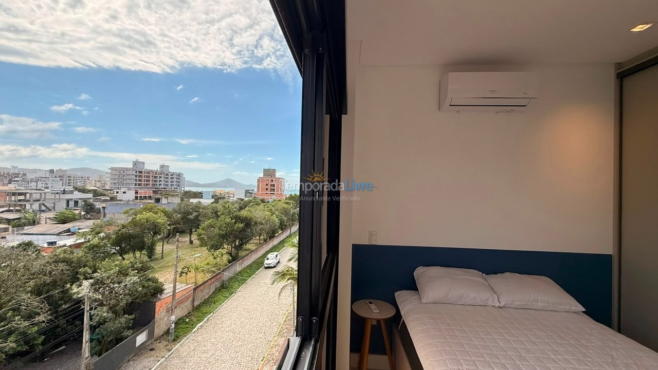 Apartamento para aluguel de temporada em Bombinhas (Canto Grande)