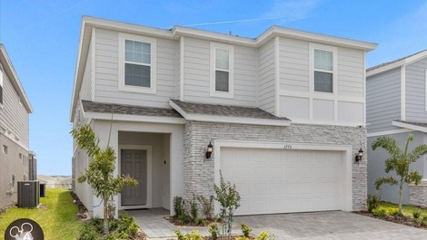 Disney vacation in a luxury home.