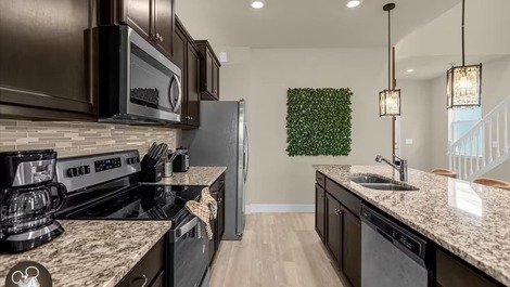Disney vacation in a luxury home.