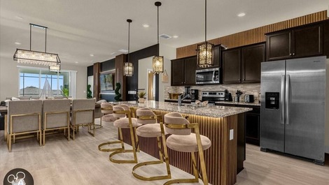 Disney vacation in a luxury home.