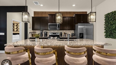 Disney vacation in a luxury home.