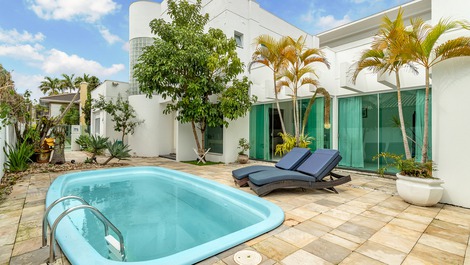 Casa com conforto Jurerê Internacional 5 Suites