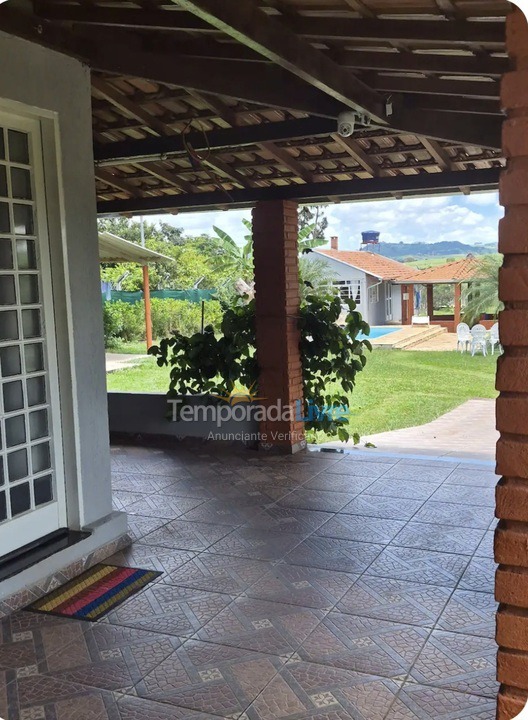 Chácara / sítio para aluguel de temporada em São Sebastião do Paraíso (Condomínio Cachoeira)