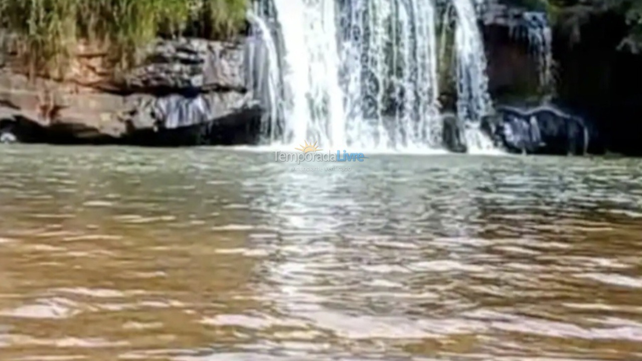 Chácara / sítio para aluguel de temporada em São Sebastião do Paraíso (Condomínio Cachoeira)