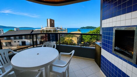 Apartamento 03 dorm. Vista mar locação em Bombinhas (LA0012)