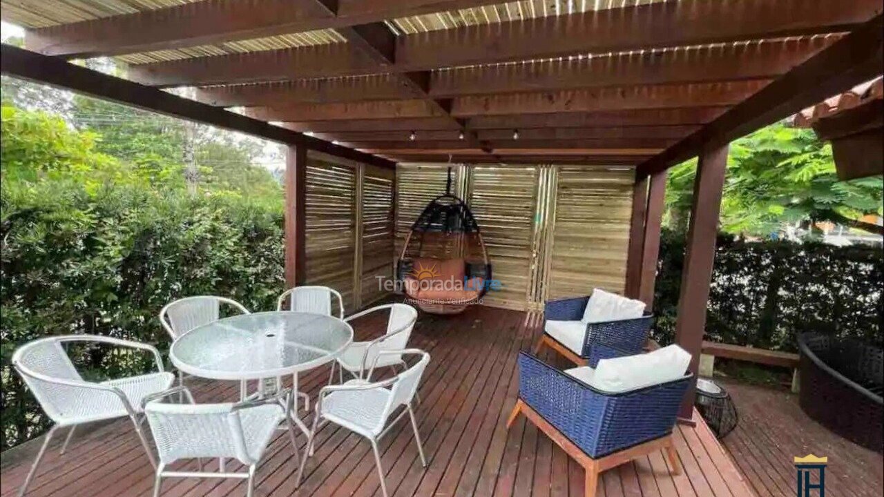 House for vacation rental in Florianopolis (Jurerê Internacional)