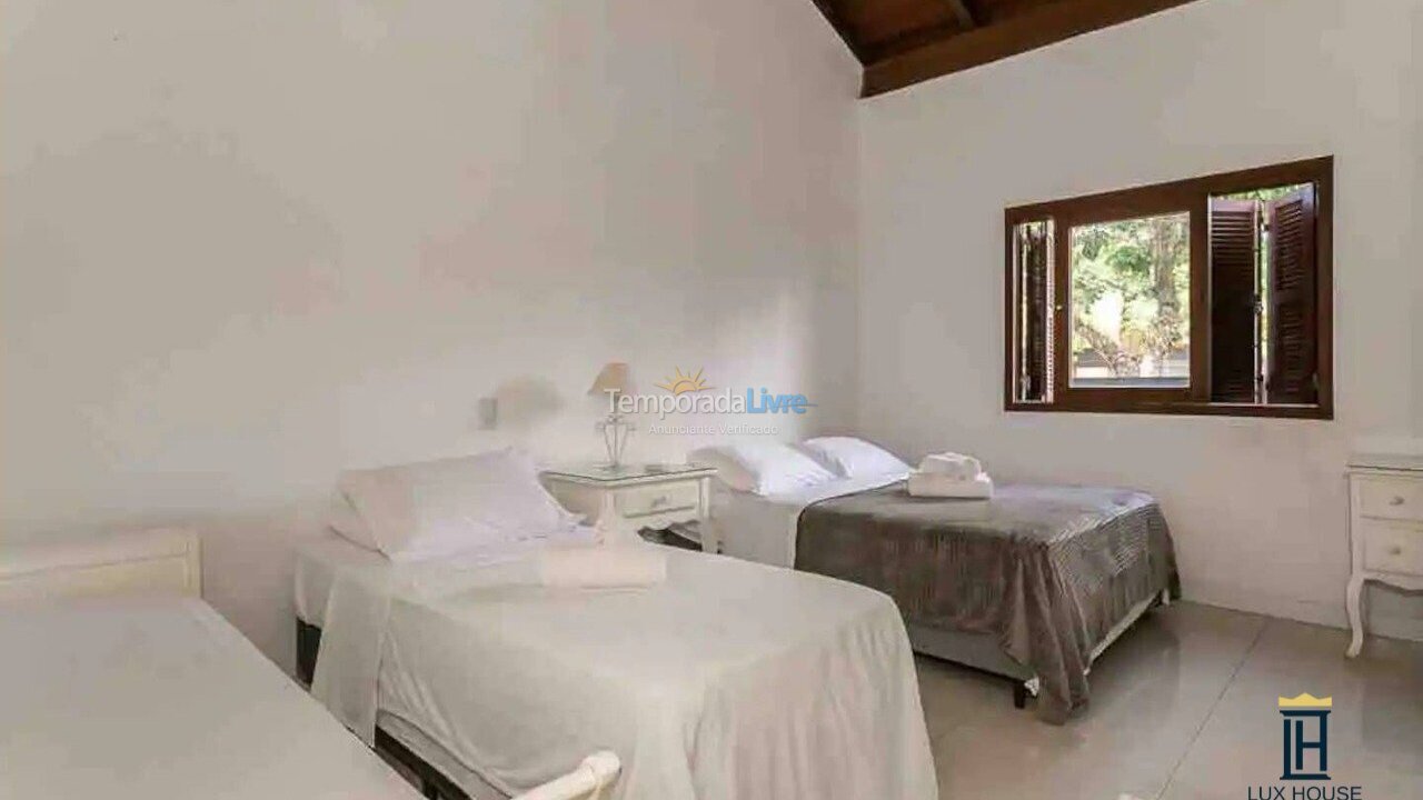 House for vacation rental in Florianopolis (Jurerê Internacional)