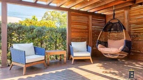 Great vacation home in Jurerê