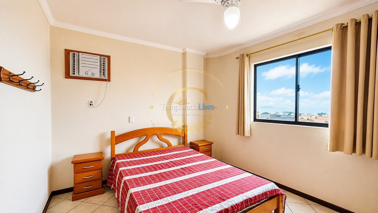 Apartment for vacation rental in Bombinhas (Praia de Bombinhas)