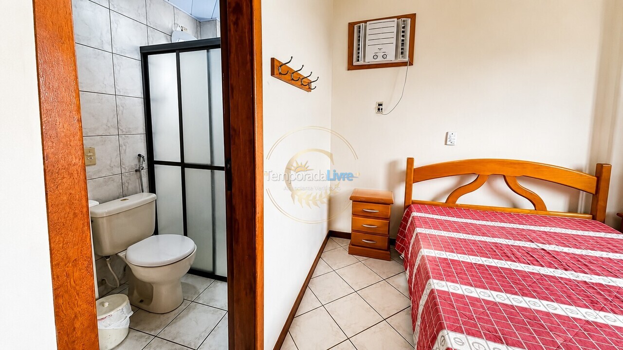 Apartment for vacation rental in Bombinhas (Praia de Bombinhas)