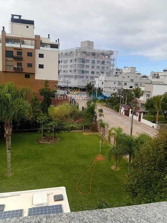 Apartamento para aluguel de temporada em Bombinhas (Mariscal E Canto Grande)
