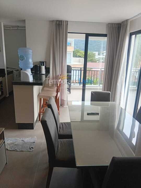 Apartamento para aluguel de temporada em Bombinhas (Mariscal E Canto Grande)