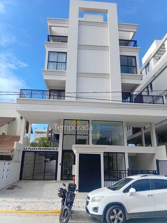 Apartamento para aluguel de temporada em Bombinhas (Mariscal E Canto Grande)