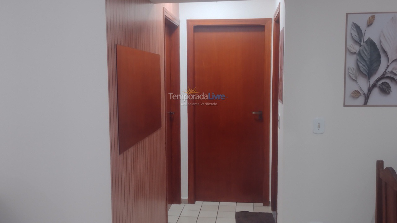 Apartamento para aluguel de temporada em Ubatuba (Praia Grande)