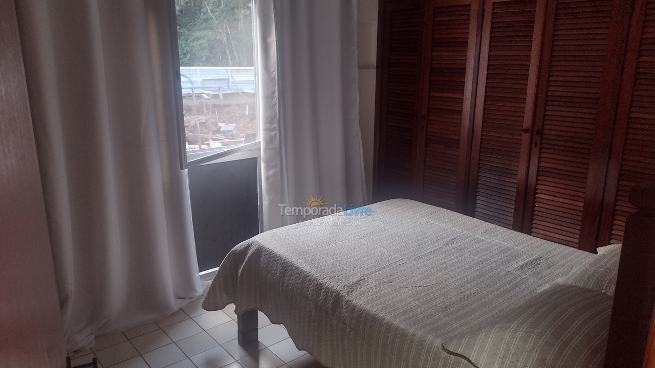 Apartamento para aluguel de temporada em Ubatuba (Praia Grande)