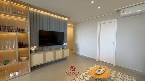AP706 - APARTMENT WITH 3 SUITES IN MARISCAL