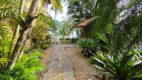House with Private Beach and Ocean View