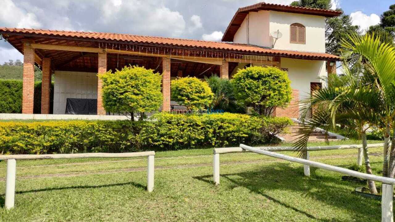 Chácara / sítio para aluguel de temporada em Alumínio (Vala Grande)