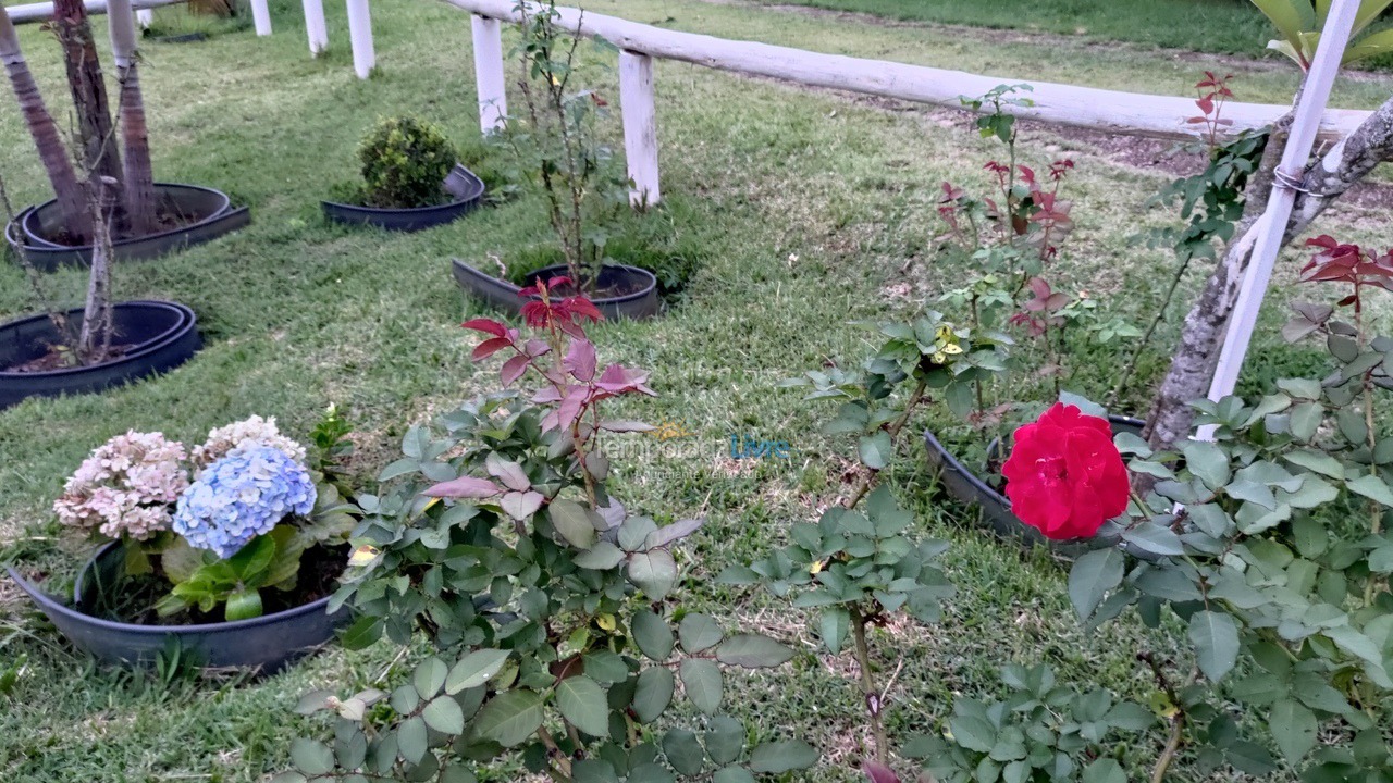 Chácara / sítio para aluguel de temporada em Alumínio (Vala Grande)