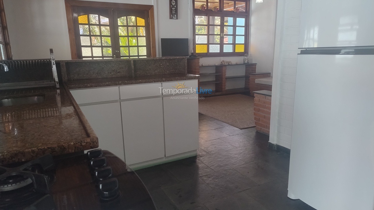 Casa para aluguel de temporada em Bertioga (Condominio Morada da Praia)