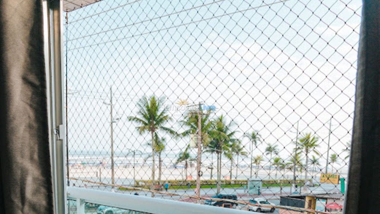Apartamento para aluguel de temporada em Praia Grande (Guilhermina)