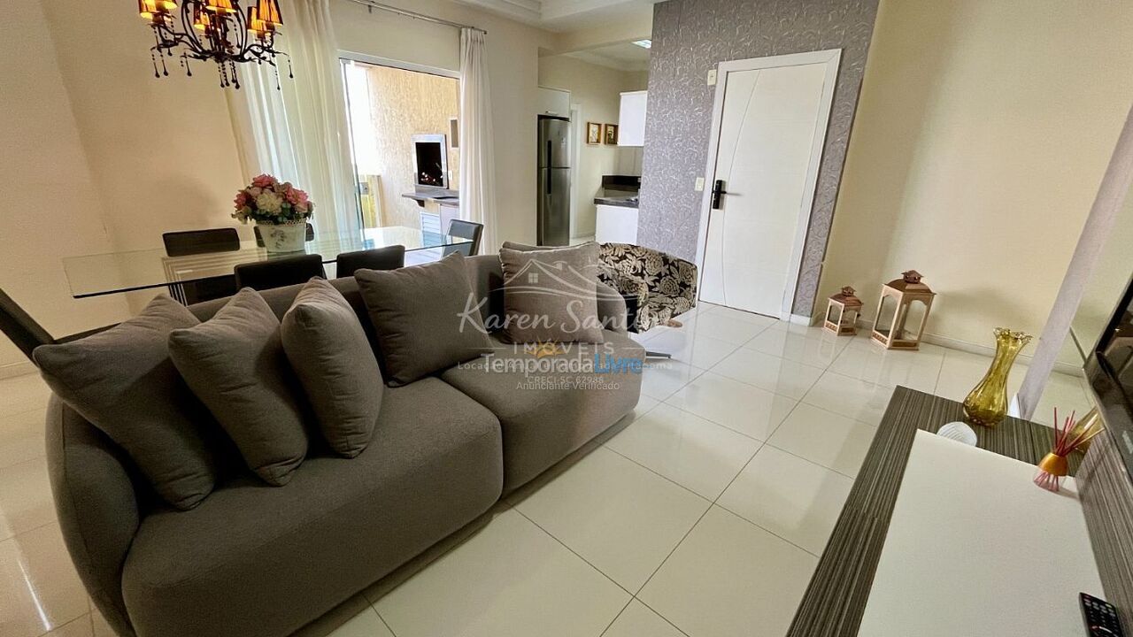 Apartamento para aluguel de temporada em Itapema (Meia Praia)