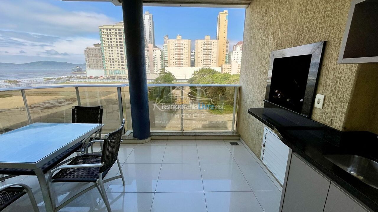 Apartamento para aluguel de temporada em Itapema (Meia Praia)