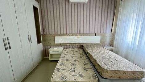 APARTAMENTO NA QUADRA DO MAR EM MEIA PRAIA - LINDA VISTA PARA O MAR