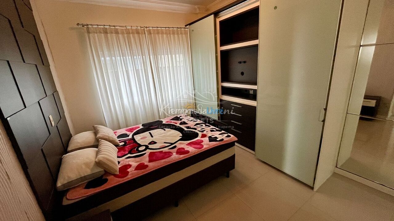 Apartamento para aluguel de temporada em Itapema (Meia Praia)