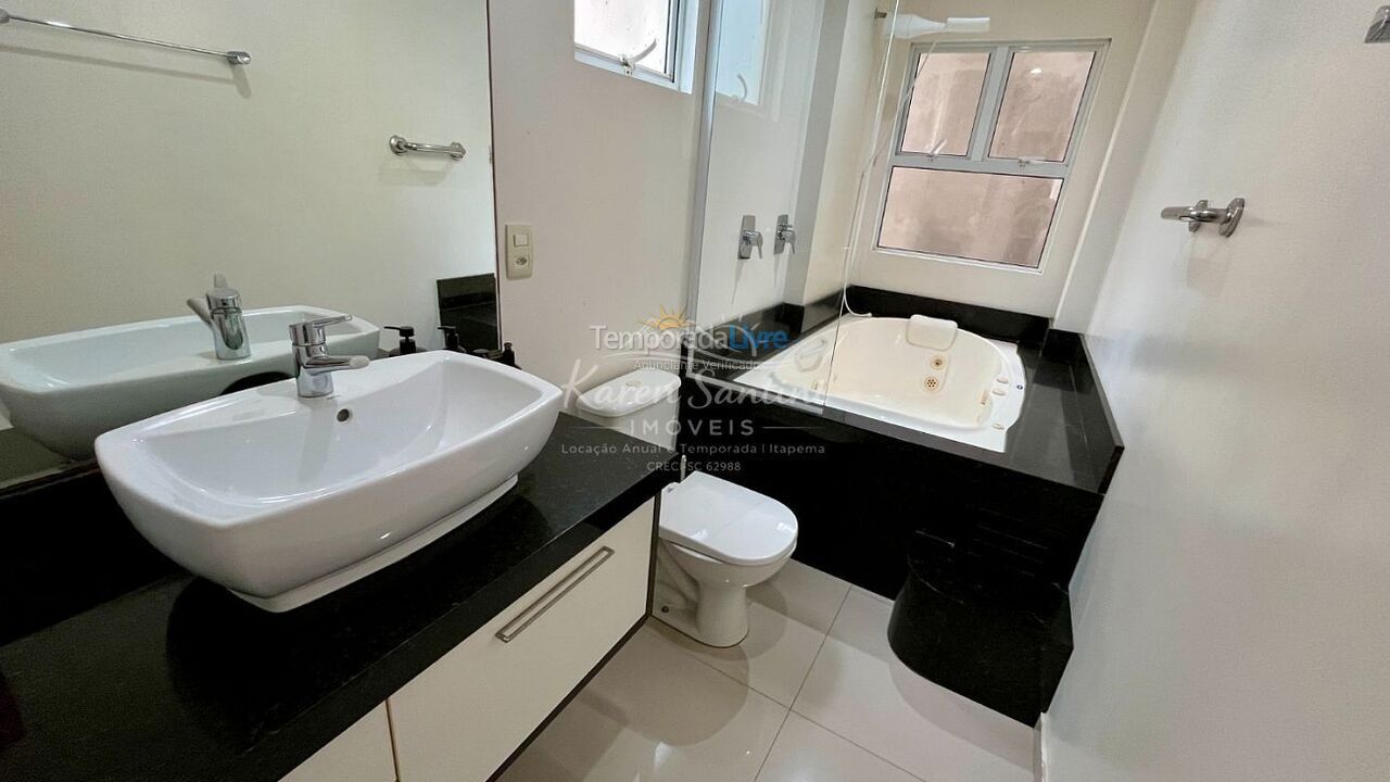 Apartamento para aluguel de temporada em Itapema (Meia Praia)