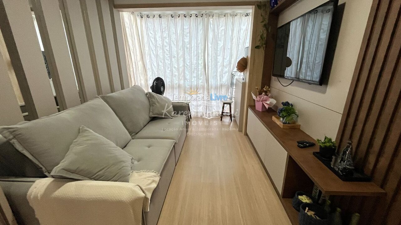 Apartamento para aluguel de temporada em Itapema (Meia Praia)
