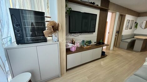 ACONCHEGANTE APARTAMENTO QUADRA MAR EM MEIA PRAIA - ITAPEMA
