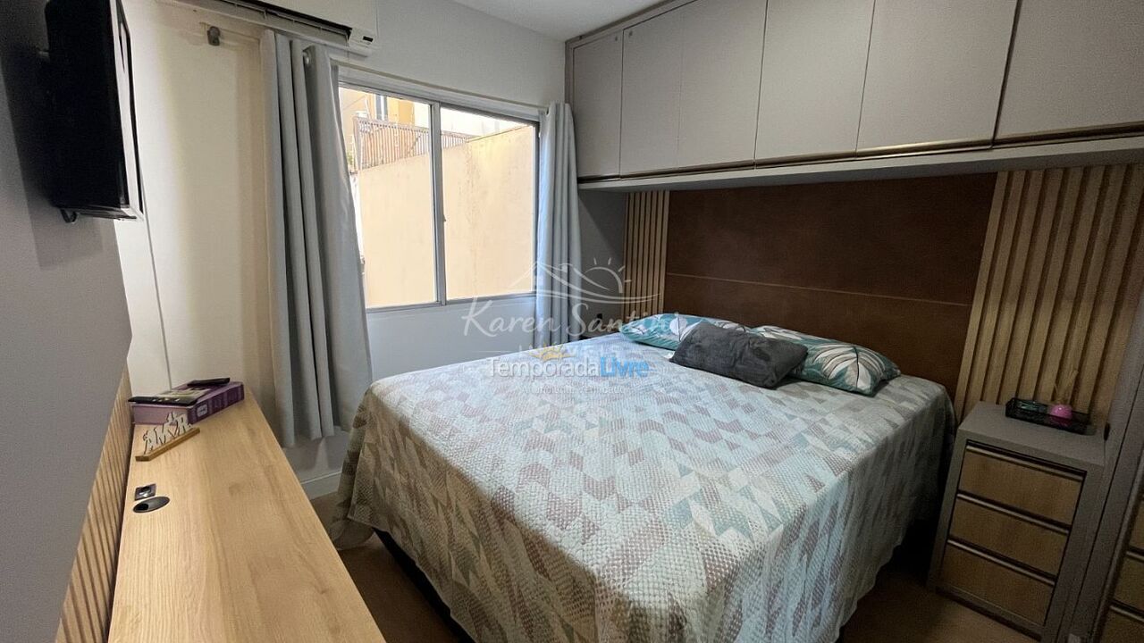 Apartamento para aluguel de temporada em Itapema (Meia Praia)