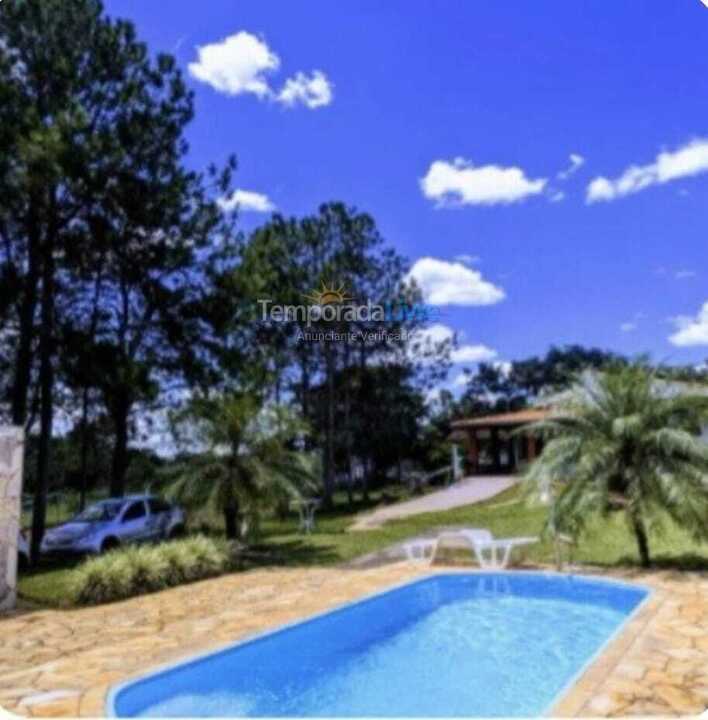 Chácara / sítio para aluguel de temporada em São Sebastião do Paraíso (Condomínio Cachoeira)